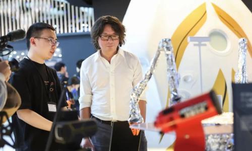 对话许知远,觅星光年获得《十三邀》制作人高度认可